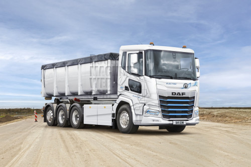 XF 350e FAW 8x4